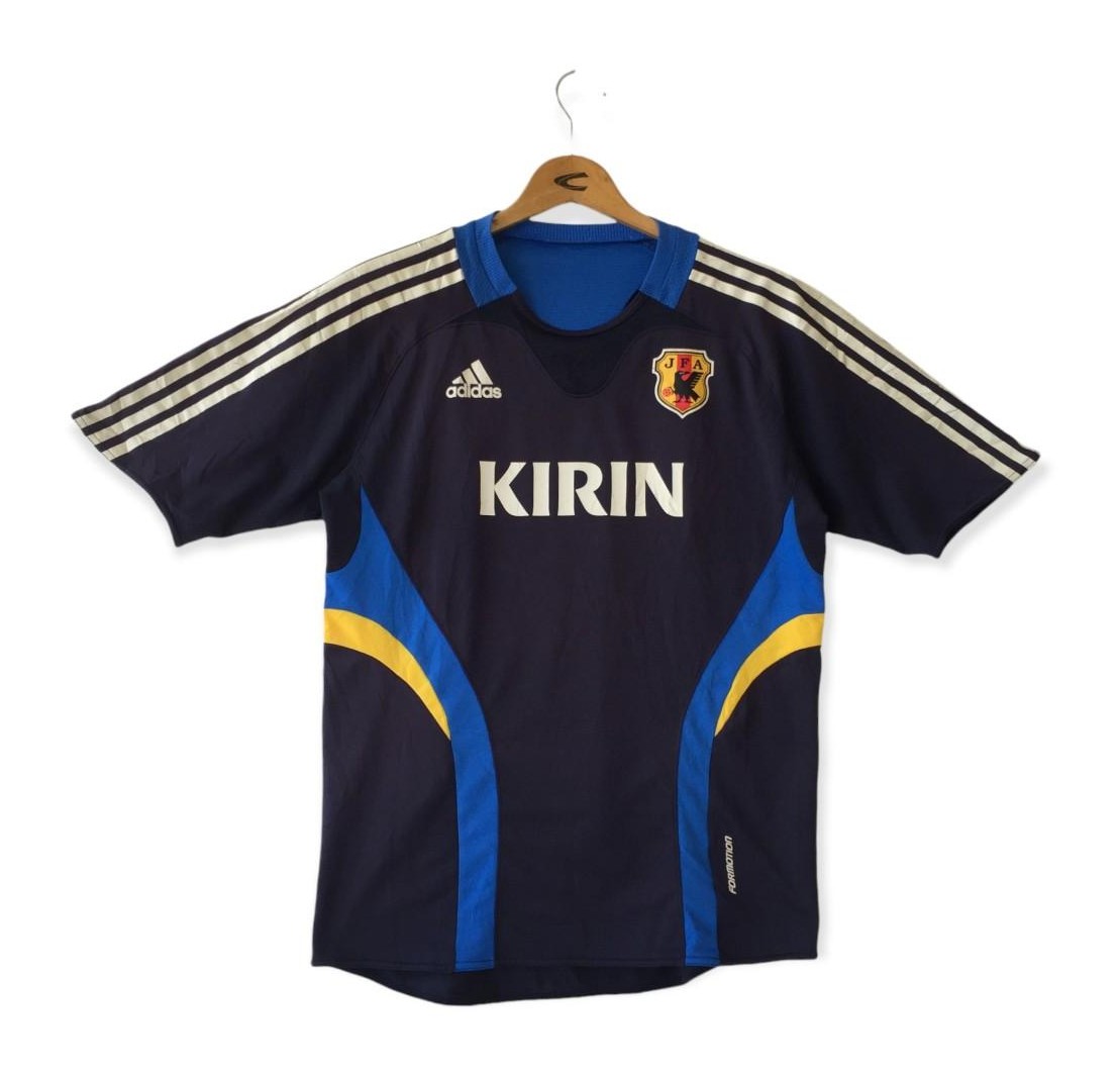 コレクター必見！選手支給品。2008年北京五輪 陸上日本代表ユニフォーム&ベスト コレクター必見！選手支給品。2008年北京五輪 陸上日本代表