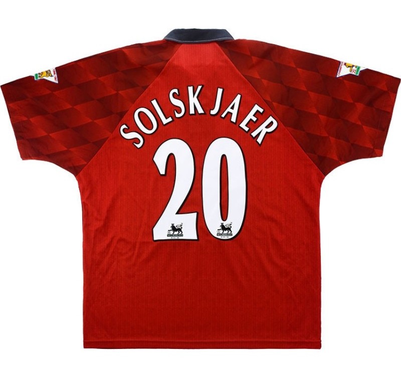 Manchester United 1997-98 Home Kit