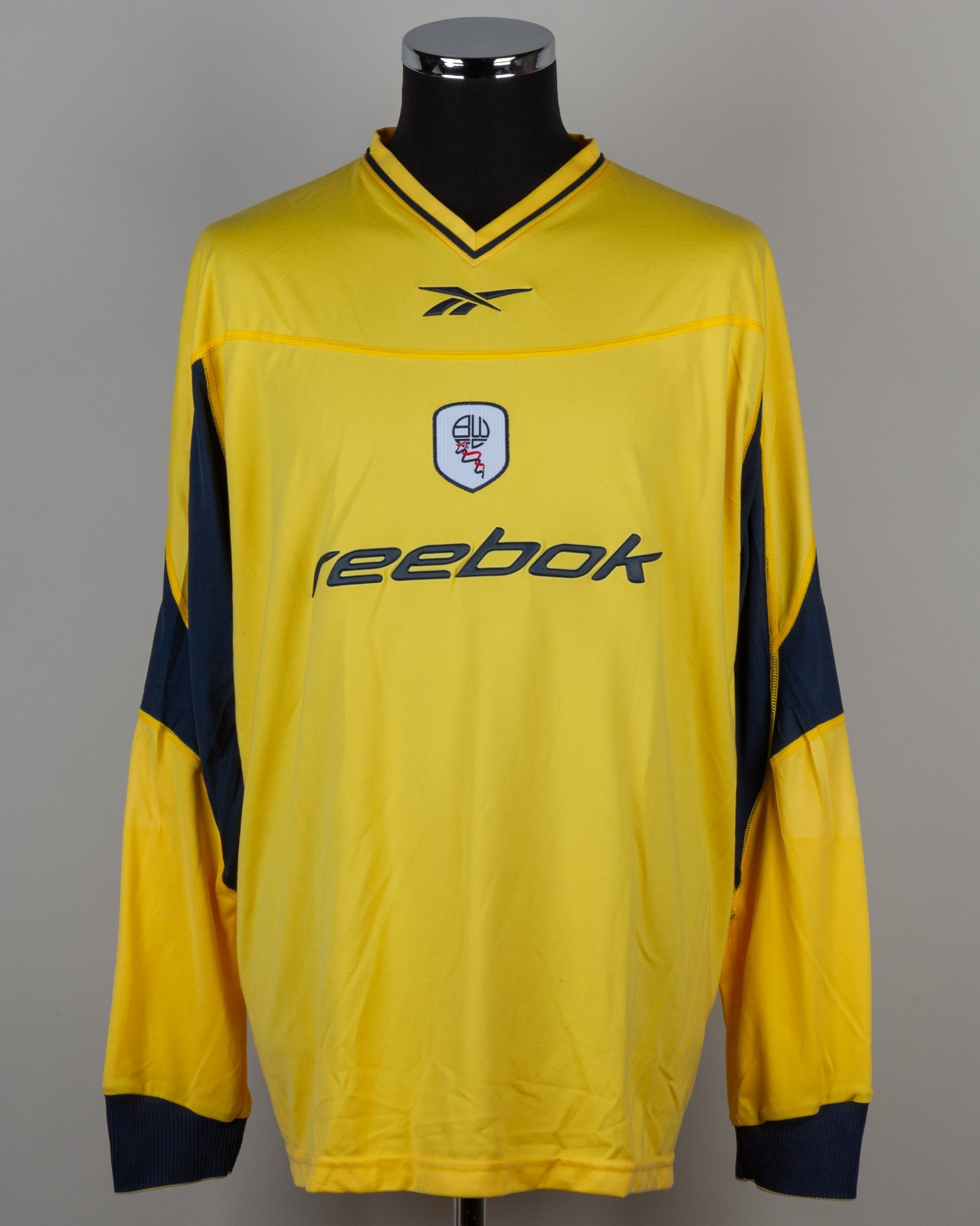 Bolton Wanderers 2002-03 Away Kit