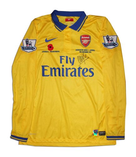 Arsenal FC 2013-14 Away Kit