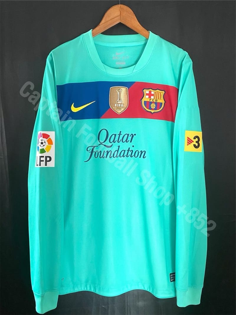 FC Barcelona 2011ユニフォーム s-l400.jpg