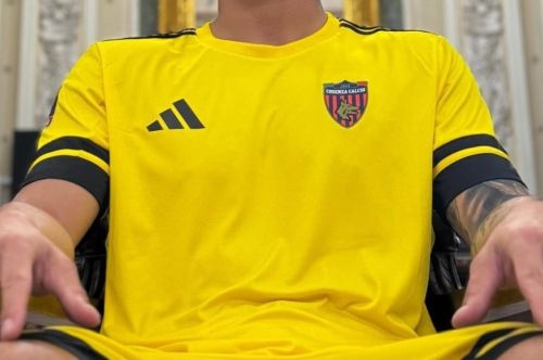 Cosenza 1992-93 Away Kit