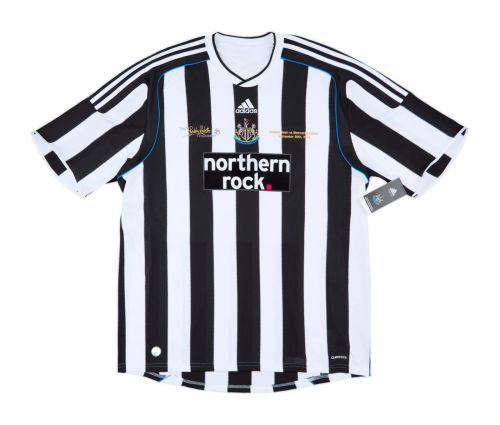 Newcastle United 2009-10 Kits