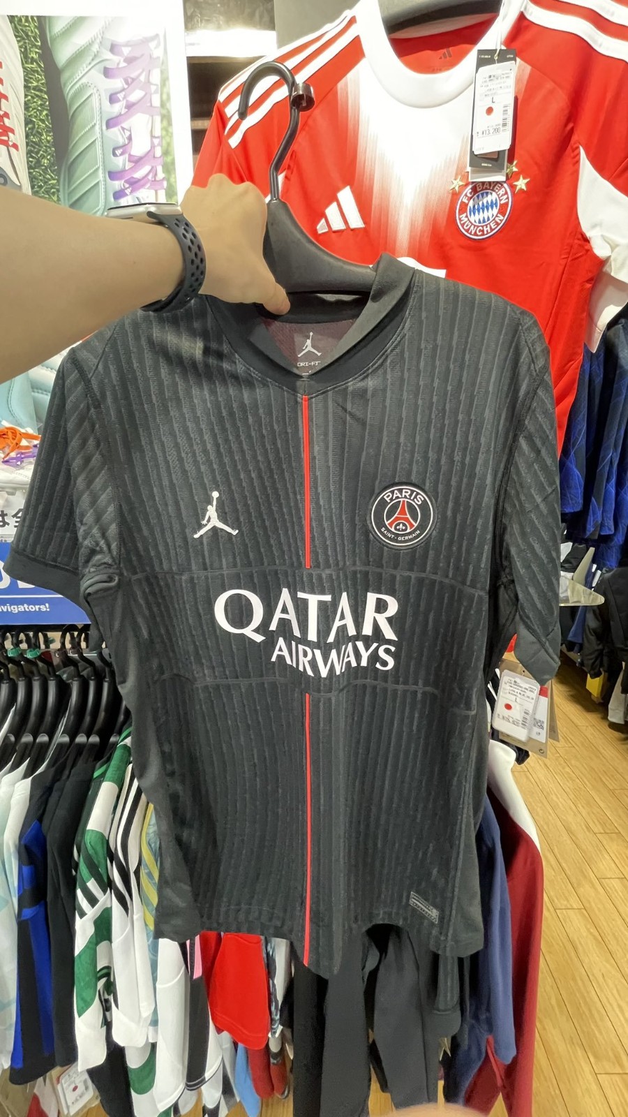 Paris Saint-Germain ユニフォーム Paris Saint-Germain away 2025/26 – Soccer Experts